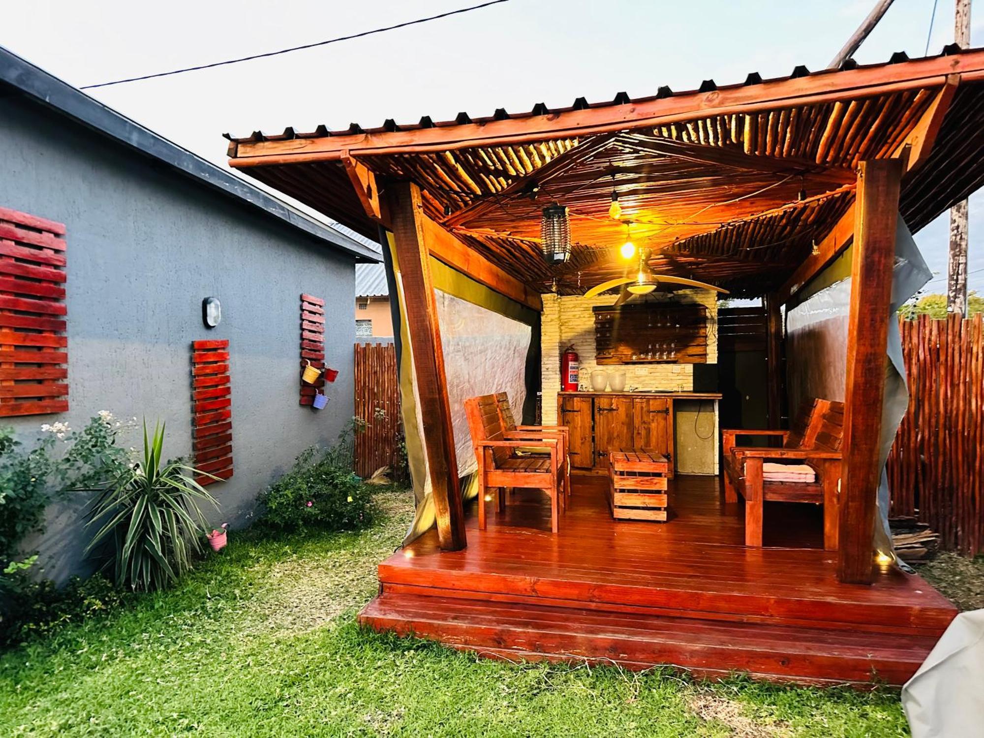 Signature Boutique Guesthouse Маун Экстерьер фото